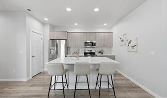 8848 W Hill Road Pkwy, Boise, ID 83714
