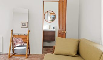 206 Hondo Seco Rd, Arroyo Seco, NM 87514