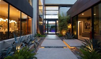 21 Drifting Shadow Way, Las Vegas, NV 89135