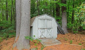 11 Spring Hill Rd, Bedford, NH 03110