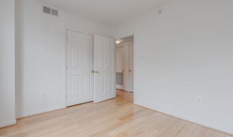 3835 9TH St N #1001W, Arlington, VA 22203