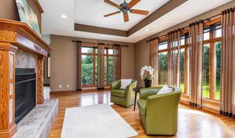 16978 Asbury, Asbury, IA 52002