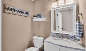 34 Marlin Ct, Bayville, NJ 08721