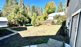 1677 2nd St, Arnold, CA 95223