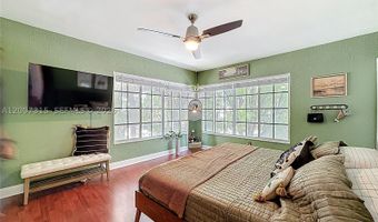 9280 Bay Harbor Ter 25, Bay Harbor Islands, FL 33154