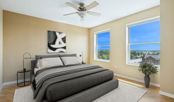 77 S Evergreen Ave 707, Arlington Heights, IL 60005