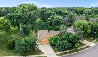 4730 144th St W, Apple Valley, MN 55124