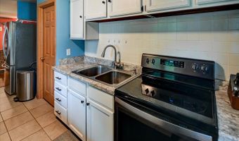 3909 Hynek Rd, Madison, WI 53714