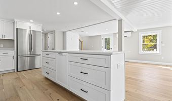 26 Binford Rd, Standish, ME 04084