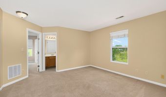1068 Summerlake Dr, Alexandria, KY 41001