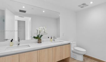 9901 W Bay Harbor Dr 605, Bay Harbor Islands, FL 33154