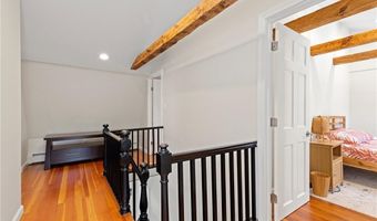92 Franklin St, Bristol, RI 02809