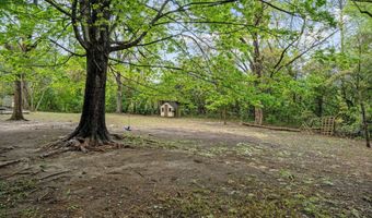 802 N Poplar St, Aberdeen, NC 28315