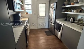 2980 Point East Dr D101, Aventura, FL 33160