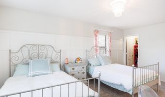 221 W Tahiti Dr, Casa Grande, AZ 85122