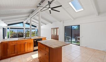 561 Kaleo Pl, Kihei, HI 96753