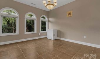 44 Pacifico Dr, Asheville, NC 28806