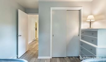 9409 Whitneyville Ave SE, Alto, MI 49302