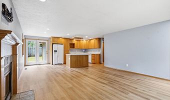 15027 SW BARCELONA Way, Beaverton, OR 97007