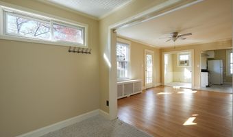 2913 24TH St N, Arlington, VA 22207