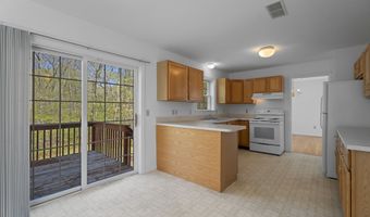 4 Davis Farm Rd, Clinton, CT 06413