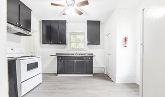 656 Villa Crst, Macon, GA 31206