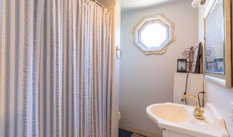1132 Westover Dr, Anson, TX 79501