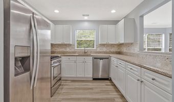 44152 NATALIE Ter 201, Ashburn, VA 20147