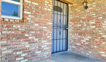 14069 Vista Dr, Armona, CA 93202