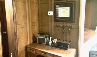 1606 Fairview Ave, Baxter Springs, KS 66713