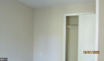 5206 NEWTON St 202, Bladensburg, MD 20710