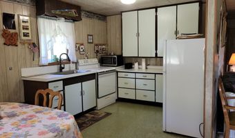 607 11 S Main St, Cascade, ID 83611