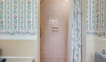 2510 Manchester Rd, Ann Arbor, MI 48104