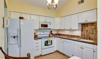 16 Great Horned Owl Ct, Allamuchy Twp., NJ 07840