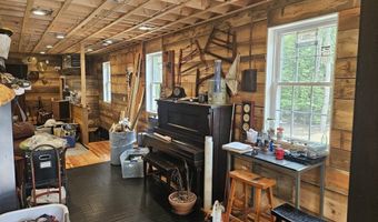 232 Sherbert Rd, Ashburnham, MA 01430
