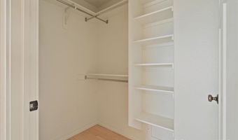 423 APPLETREE Ln, Cheyenne, WY 82009