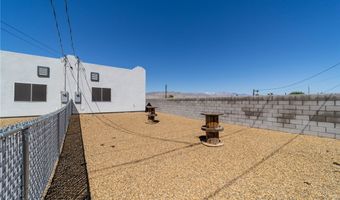 1632 Shamrock Rd, Bullhead City, AZ 86442