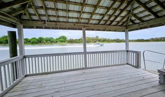 7919 Pelican Bay Dr, Awendaw, SC 29429