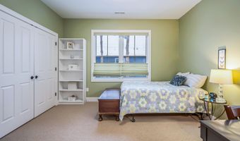 116 N 7th St, Ann Arbor, MI 48103