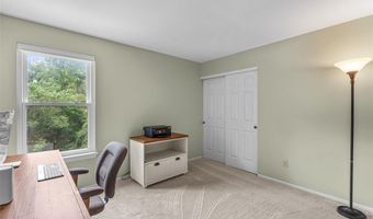 2535 Barrett Springs Dr, Ballwin, MO 63021