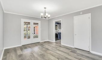 789 Pinewood, Macon, GA 31204