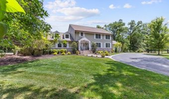 12 Laomatong Way, Bedminster, NJ 07921