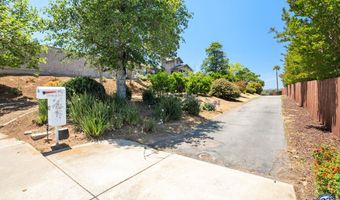1139 Moody Dr, Escondido, CA 92027