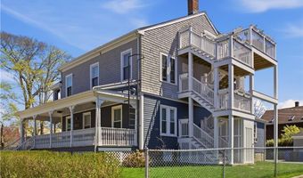 419 Broadway 5, Newport, RI 02840