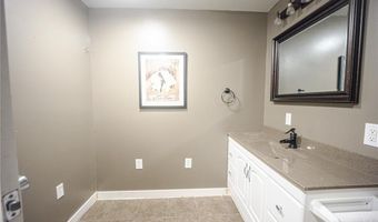 4707 Snow White Ter, Alton, IL 62002