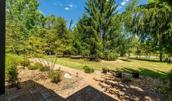 3447 River Pines Dr, Ann Arbor, MI 48103