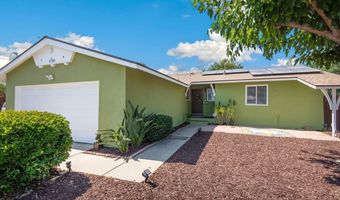 1110 Elmwood Dr, Escondido, CA 92025