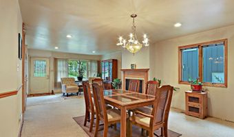 144 Oakwood Dr, Antioch, IL 60002