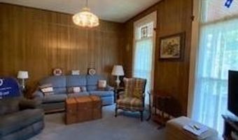 209 Walker Ave, Aurora, IN 47001