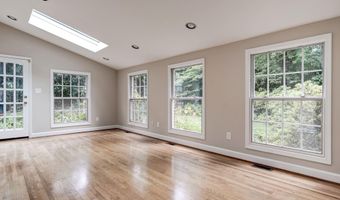 5013 BROOKDALE Rd, Bethesda, MD 20816